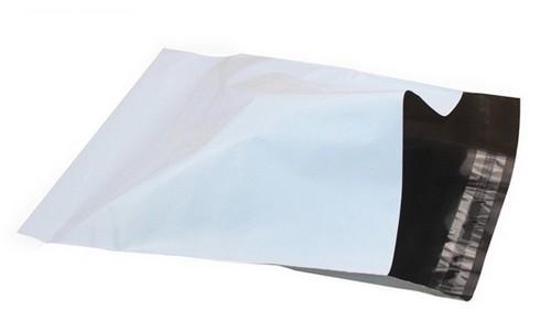 Descubra as vantagens e usos do envelope branco pequeno em seu dia a dia